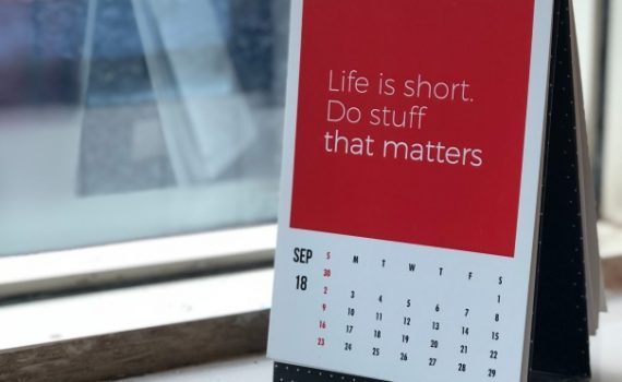 Calendario con frase motivazionale
